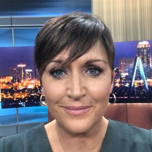 Meet your Posher, Lara